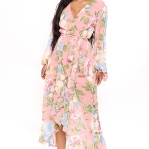 NWT light pink floral midi dress